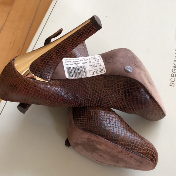 BCBGMAXAZRIA Leather Mary Jane Shoes - Picture 3 of 4